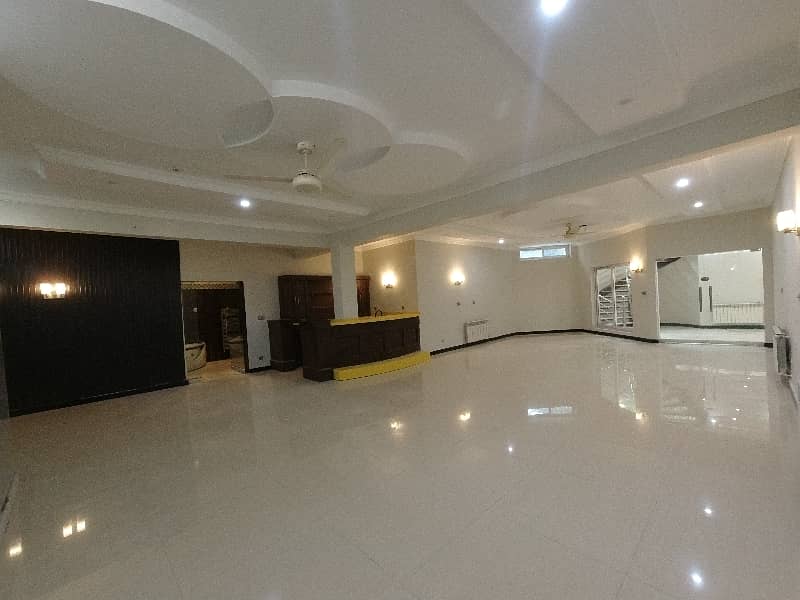 Unoccupied On Excellent Location House Of 26 Marla Is Available For Sale In Bahria Town Rawalpindi 26