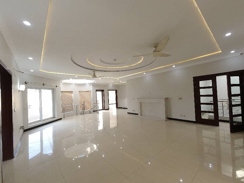 Unoccupied On Excellent Location House Of 26 Marla Is Available For Sale In Bahria Town Rawalpindi 32