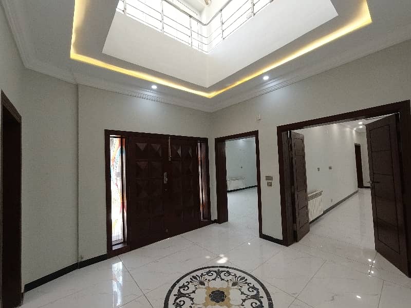 Unoccupied On Excellent Location House Of 26 Marla Is Available For Sale In Bahria Town Rawalpindi 44