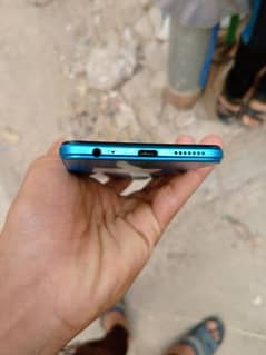 Infinix hot 12 6(128) 0