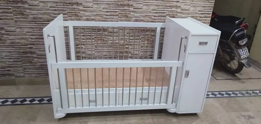 White Baby cot with storage and wardrobe for baby kids 3