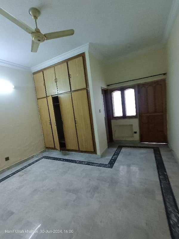 5 beds full house available for rent in G11 1