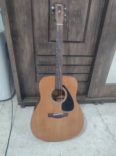 Yamaha F310 Acoustic Guitar