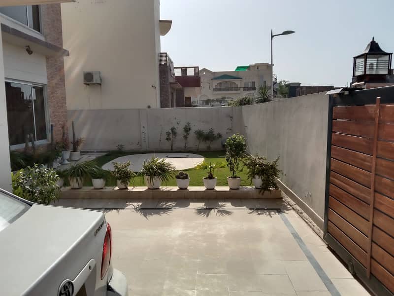 Bahria Town Phase 8, Overseas Block 1 Kanal Marla Designer House Perfectly Constructed Outstanding Location Near To Masjid Park School And Commercial Are 5