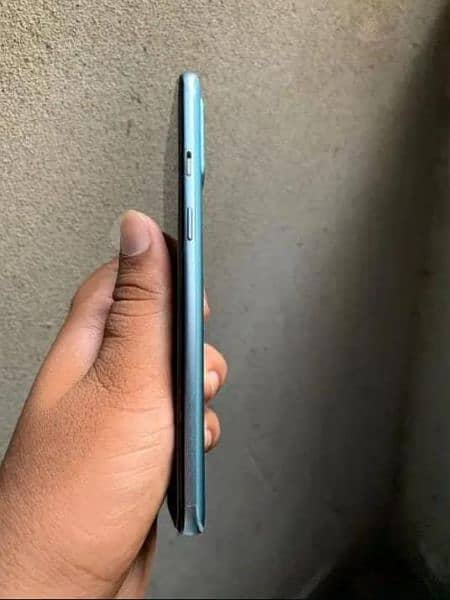 OnePlus 9R pta approved hai 4