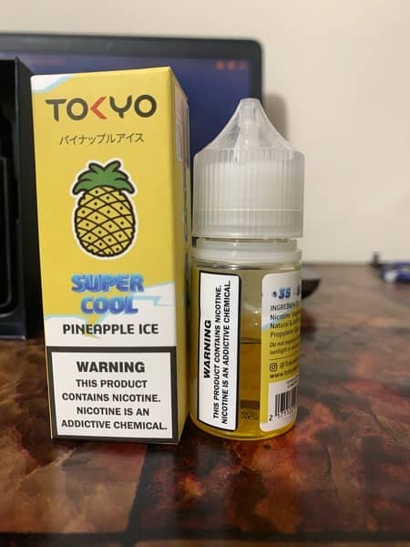 VOOPOO V MATE E with Tokyo Pineapple Flavour 2