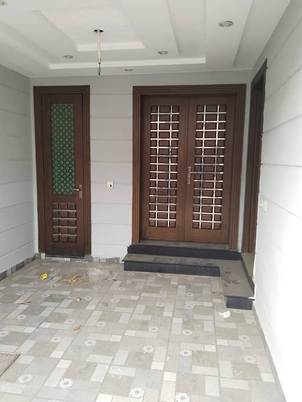 5 Marla House For Sale in AA Block Bahria Town Lahore 1