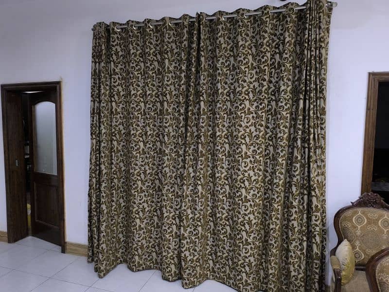 curtains available in mint condition 3