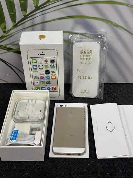 IPhone 5s Stroge 64 GB PTA approved 0332=8414= 006 My WhatsApp 0