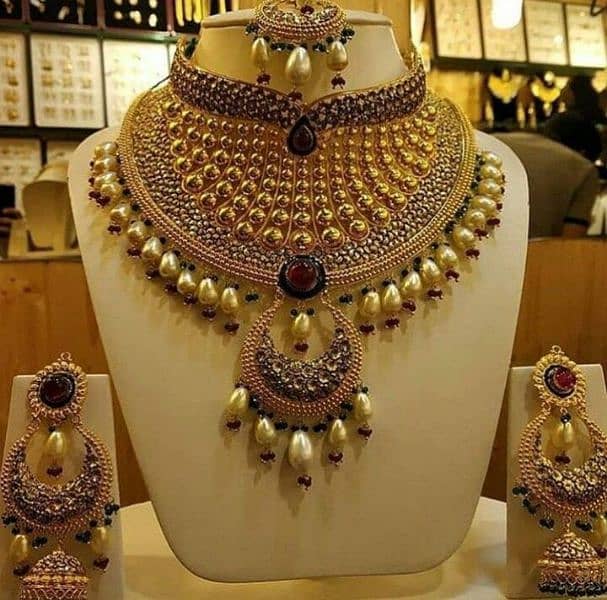 Sales man required for gold jewelry store 0