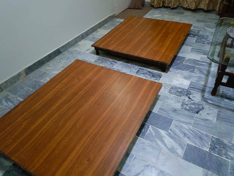 ground sitting dining table for sale 1