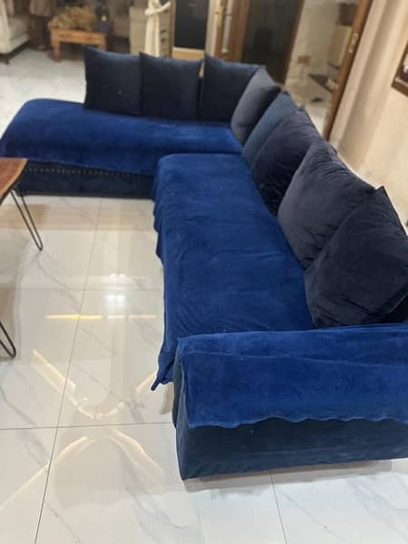 L-Shaped sofa 1
