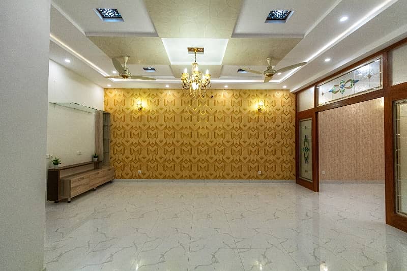 10 Marla Brand New House For Rent in Talha Block 28