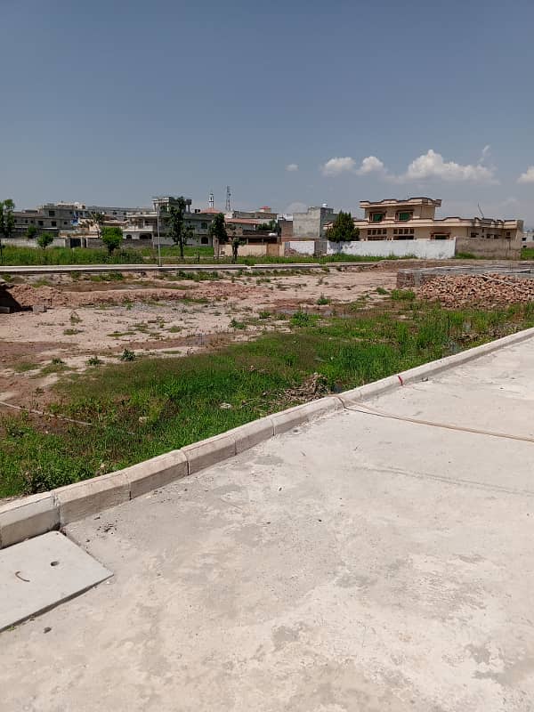 Highly-Desirable 5 Marla Residential Plot Available In Khanna Pul 3