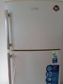 full size refrigerator 0