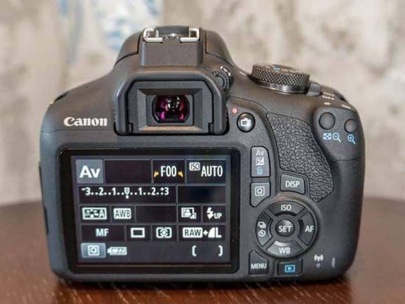 Canon EOS 2000D DSLR 2 month used 1