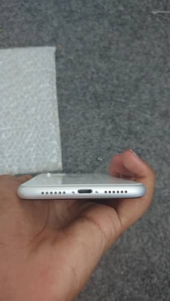 iPhone 11 128GB Factory unlock 3