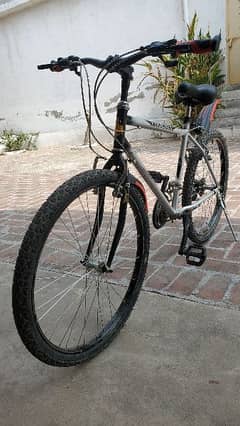 like a brank new cycle whith 10 gears