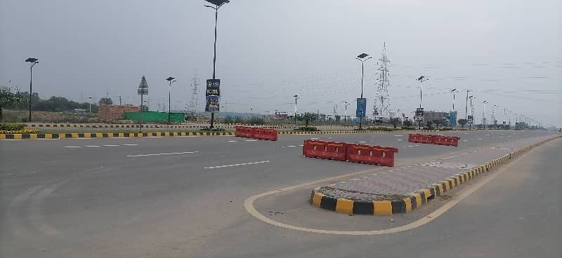 Prime Location 5 Marla Residential Plot In Only Rs. 2400000 3