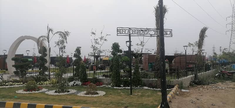 Own A Prime Location Residential Plot In 5 Marla Gujranwala 6