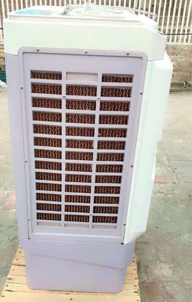 air cooler new condition only 1seasen used 4
