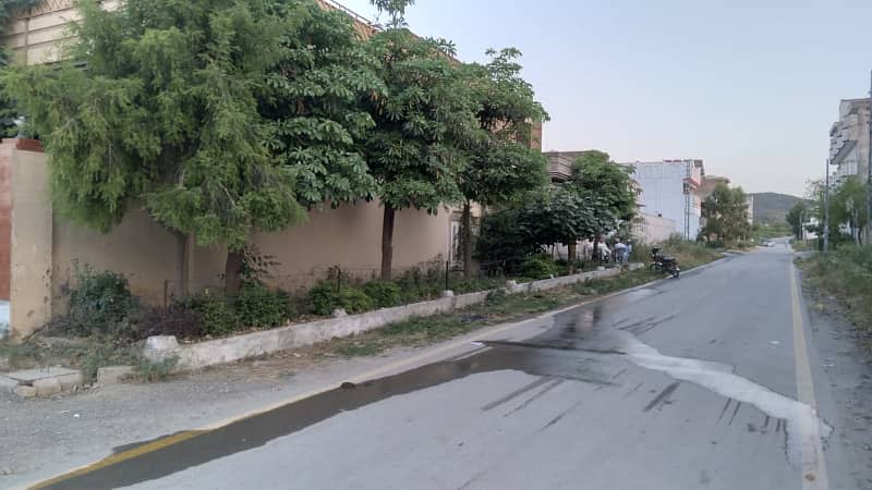 1.5 Kanal House For Urgent Sale At Armour Colony Phase 1 Nowshera 2