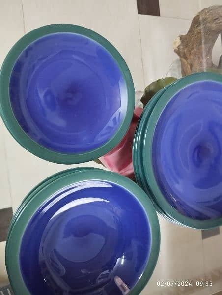 deep blue and sea green 12 piece plate set 1