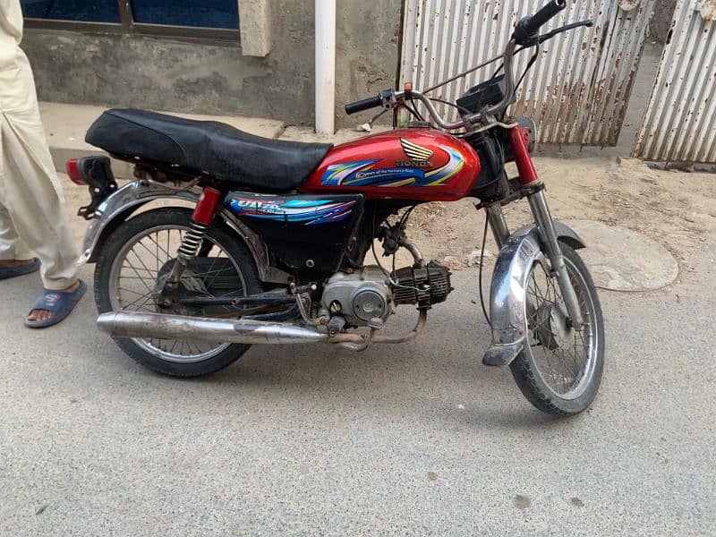 yamaha dhoom 70cc bike for sale bhai ka latter nahi ha sirf copy ha 0