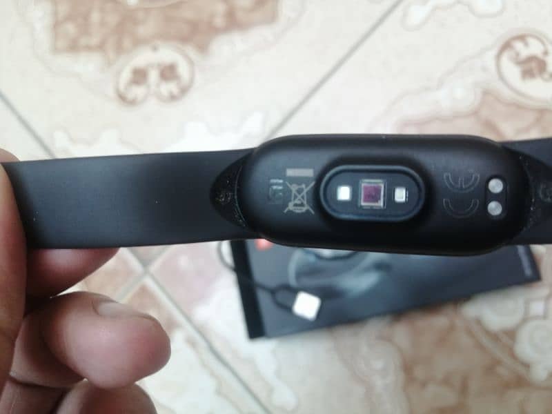 global version mi band 5 100% water proof 2