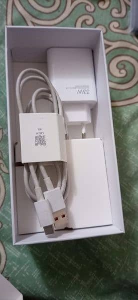 Redmi Note 12 8/128 with box and accessories 5