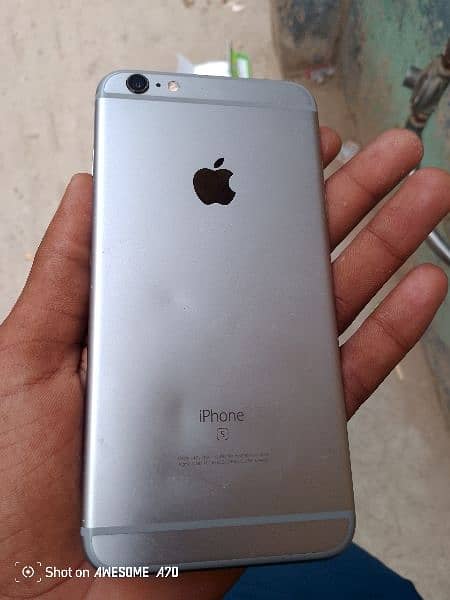 I phone 6s plus with 32 gb 2