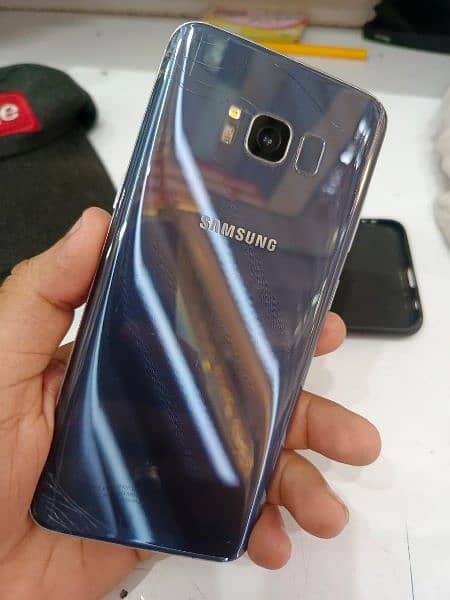 Samsung Galaxy S8 Edge & Only Phone 4
