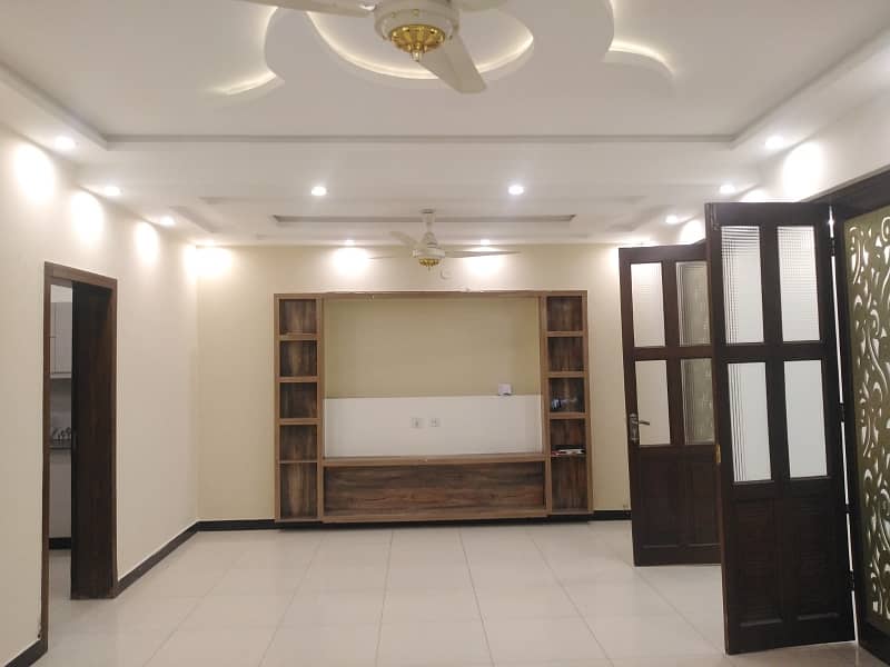 Beautifully Constructed House Is Available For rent In Bahria Town Phase 8 - Khalid Block 0