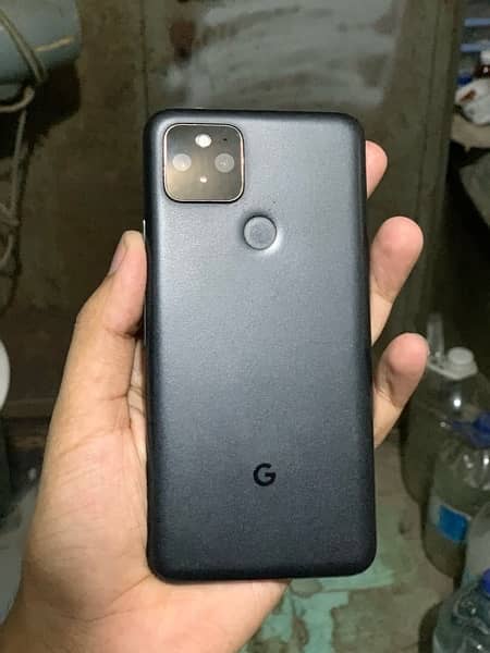 Google Pixel 5 lock 2