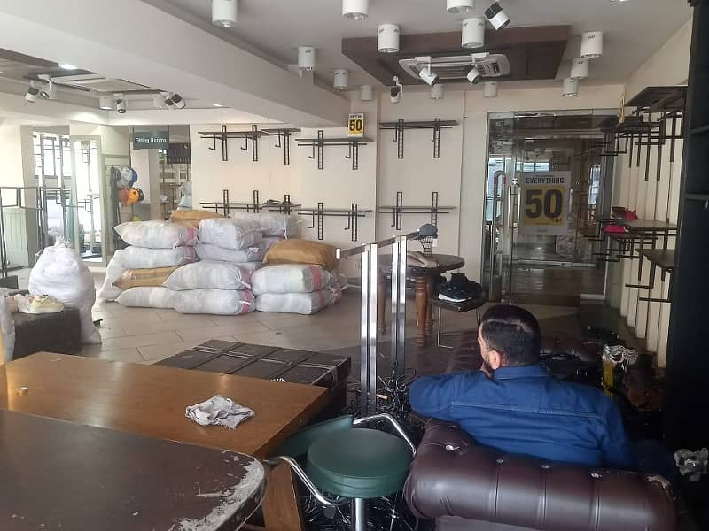 1800 Sq Ft Sami Furnished For Restaurant Commercial Space For Rent Located In F-7 Markaz 4
