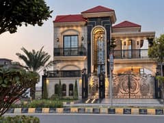 Unbelievable Deal! Gorgeous 10 Marla Spanish House In City Housing Sialkot For Sale