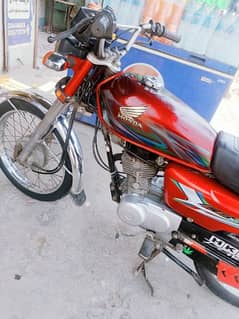 Honda 125 13 model tanky tap non original 2e k fresh bike 03446464638