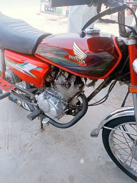 Honda 125 13 model tanky tap non original 2e k fresh bike 03446464638 6