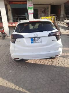 Honda Vezel 2015