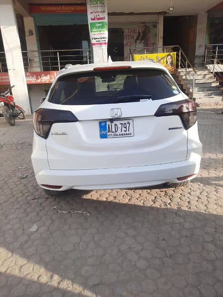 Honda Vezel 2015 0