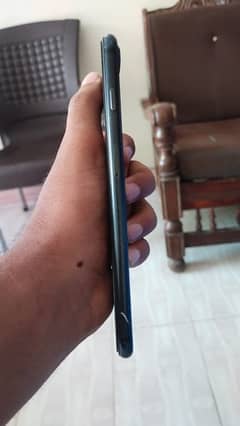 iphone 7 plus PTA APPROVED 128GB Good condition