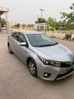 Toyota Corolla GLI 2015 Total Genuine