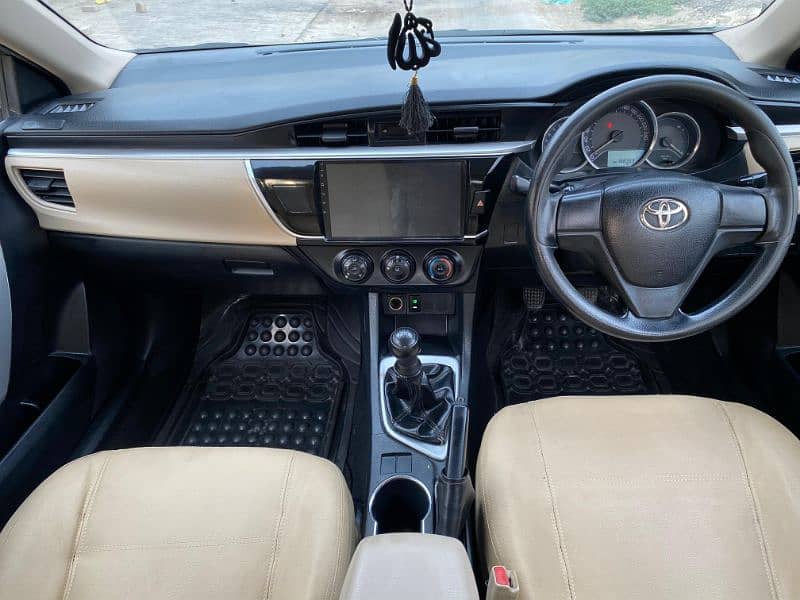 Toyota Corolla GLI 2015 Total Genuine 7
