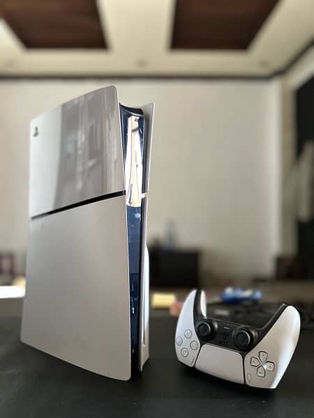 Playstation 5 Slim 0