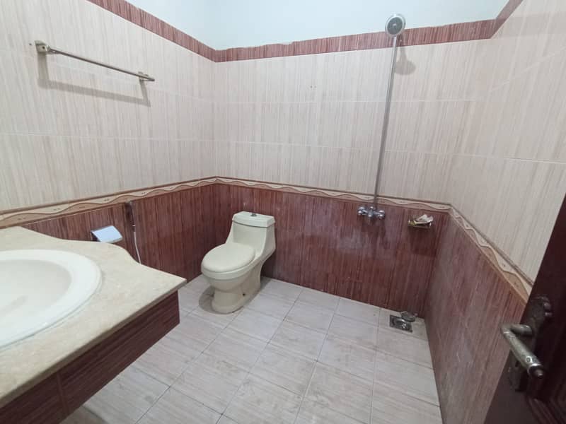 30*60 House For Rent in G 13 Islamabad double 1