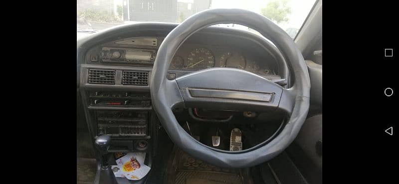 Toyota Corolla XE 1988 9