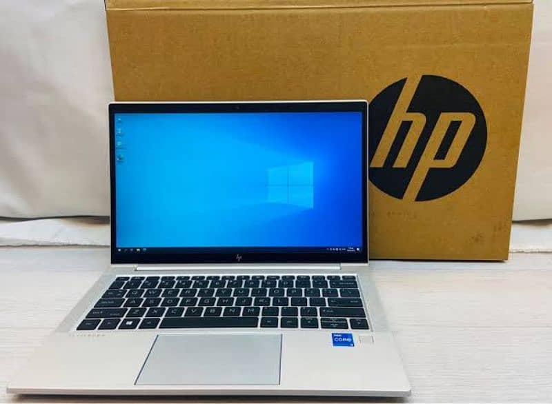 HP Elitebook i5 11th gen G8 830 16gb - 512gb ssd 13.3"  Touch Display 1