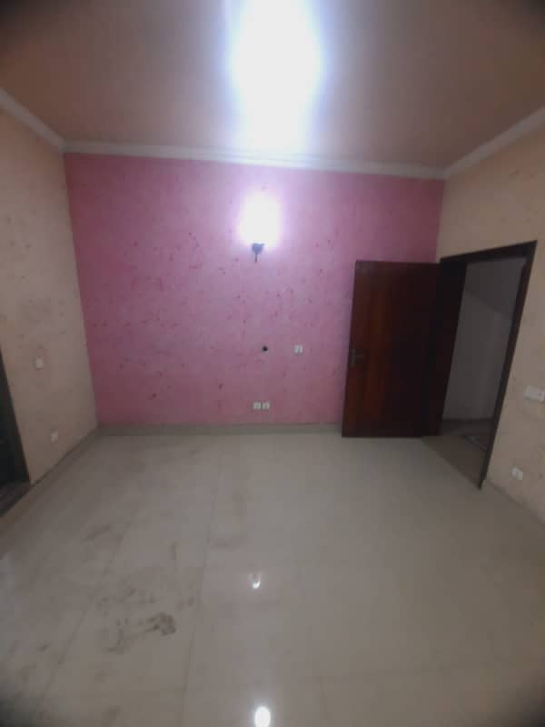 Knaal 5bed prime location 5bed house available for rent in dha phase 4 20