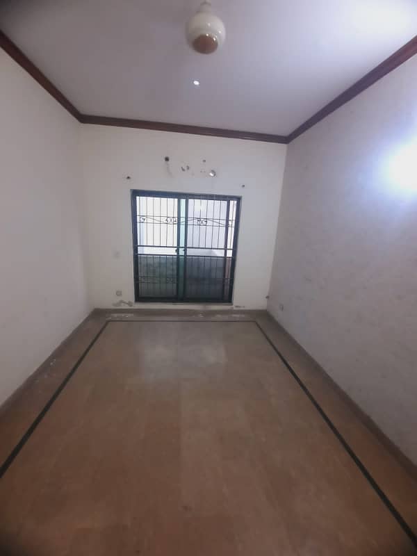 Knaal 5bed prime location 5bed house available for rent in dha phase 4 22