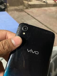 vivo 1823 (32 gb) 0